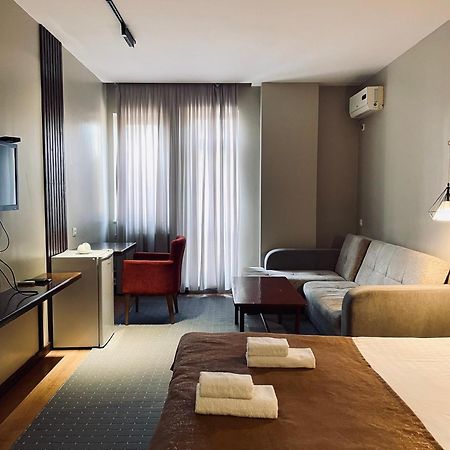Salam Hotel Osh Bagian luar foto