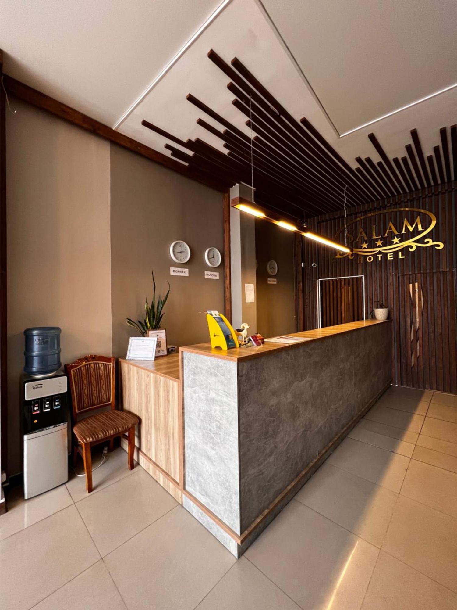 Salam Hotel Osh Bagian luar foto