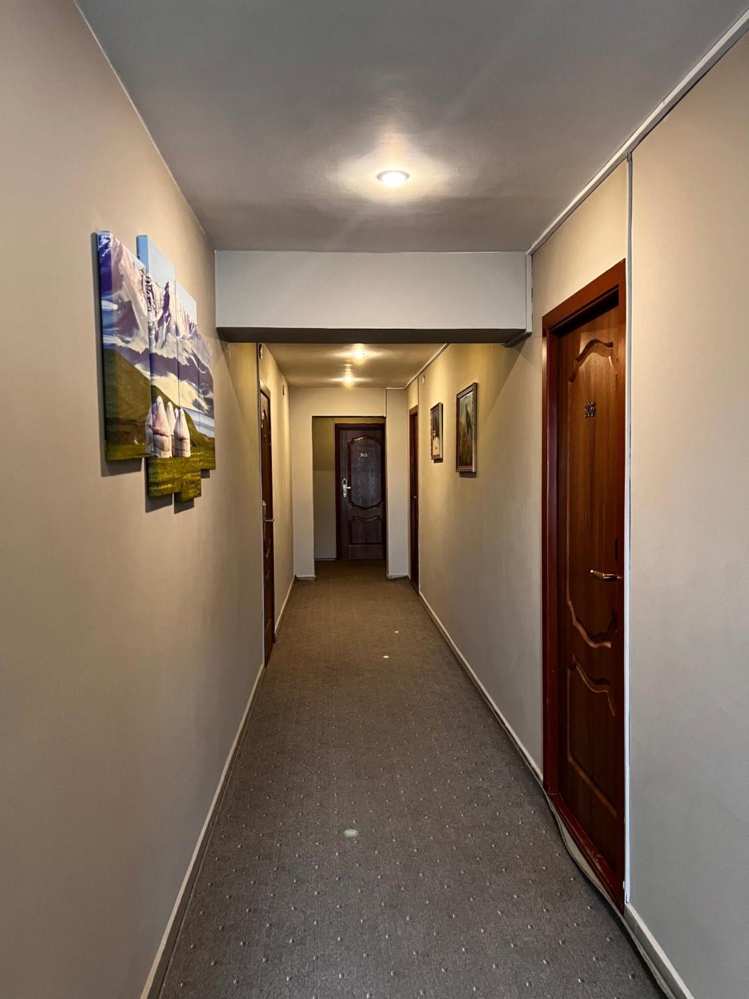 Salam Hotel Osh Bagian luar foto